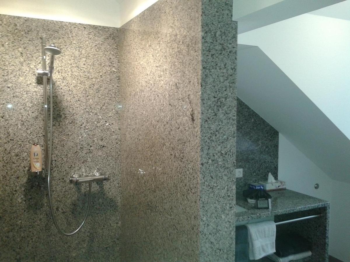 Dzt-Schwarzwaldhotel Garni Unterkirnach Habitación foto